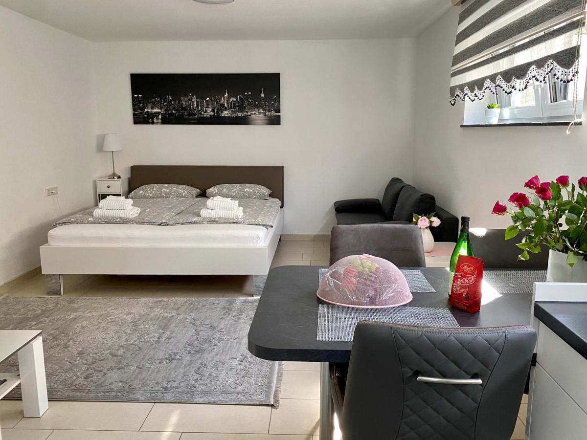 Casa Gazzo Apartment ฟรีดริชส์ฮาเฟน ภายนอก รูปภาพ